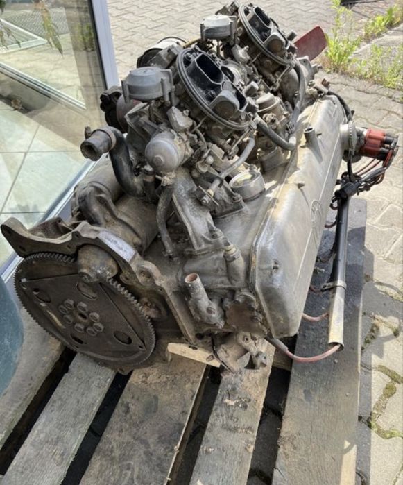 BMW E3  3.0s 1975r.  Plus dodatkowy silnik