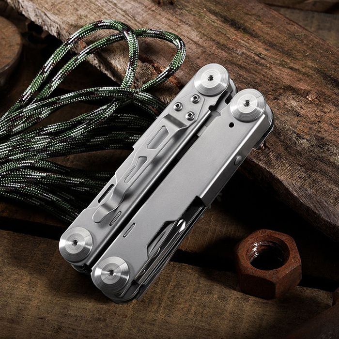 Мультитул с чехлом 12 функций плоскогубцы пила отвёртка кусачки