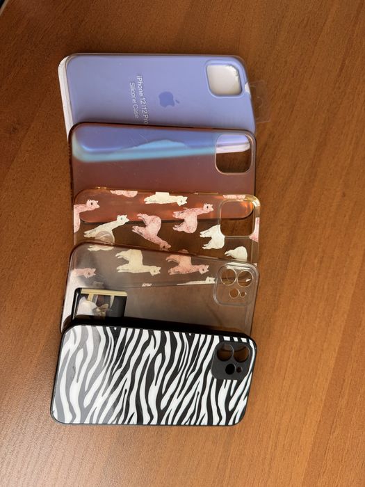 Чохол на 12/12pro iphone 5штук 250грн