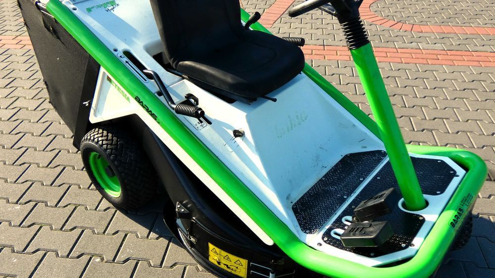 Traktorek kosiarka Etesia Bahia HONDA (100901.5) - Baras