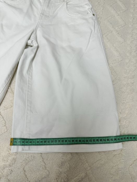 Шорти бермуди Bershka