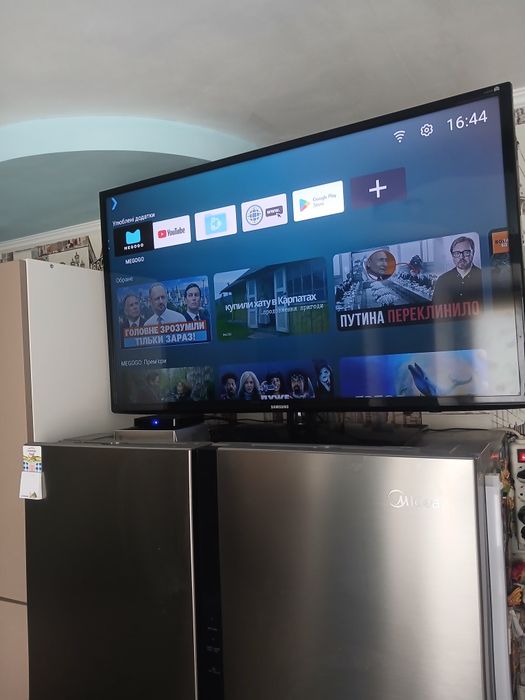 Продам телевізор Самсунг UE40EH6037K