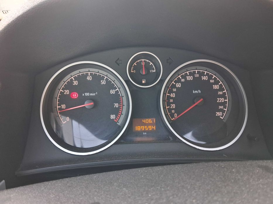 Auto Opel Astra H