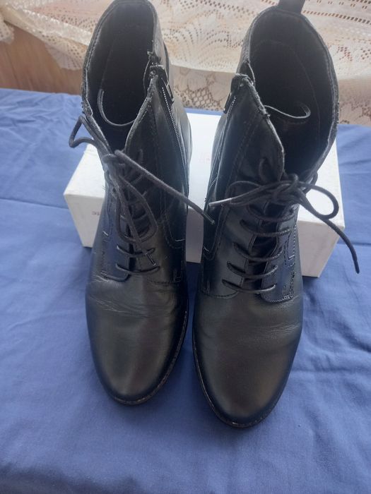 Черевики жіночі із натуральної шкіри р.41