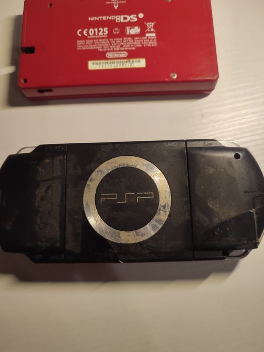 Продам 2 приставки