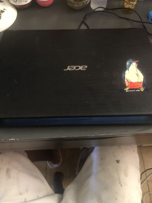 Portatil acer pouco usado