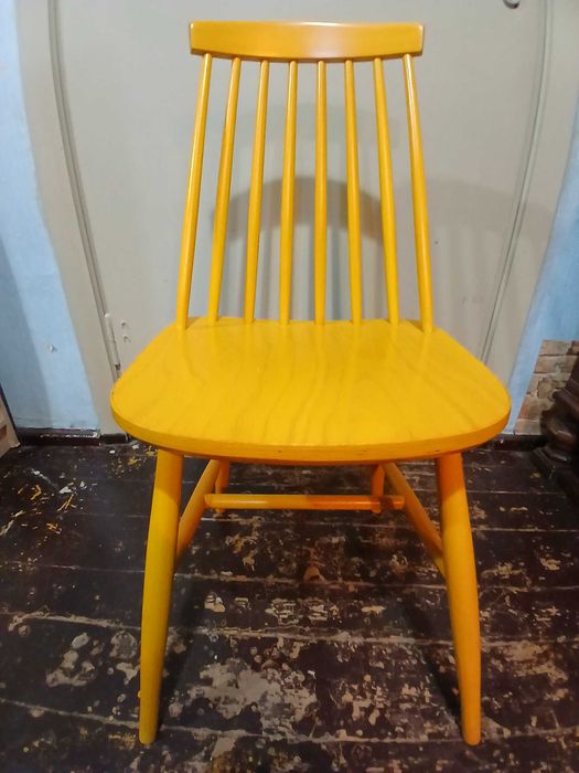 Krzesło Fameg A-5910 - "Patyczak"