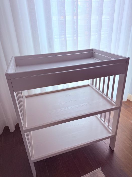 Trocador IKEA CINZA