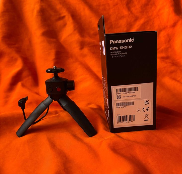 Panasonic Lumix DC-TZ99 (20.3MP) - 30x Optical Zoom + Tripé pega Panasonic DMW-SHGR2