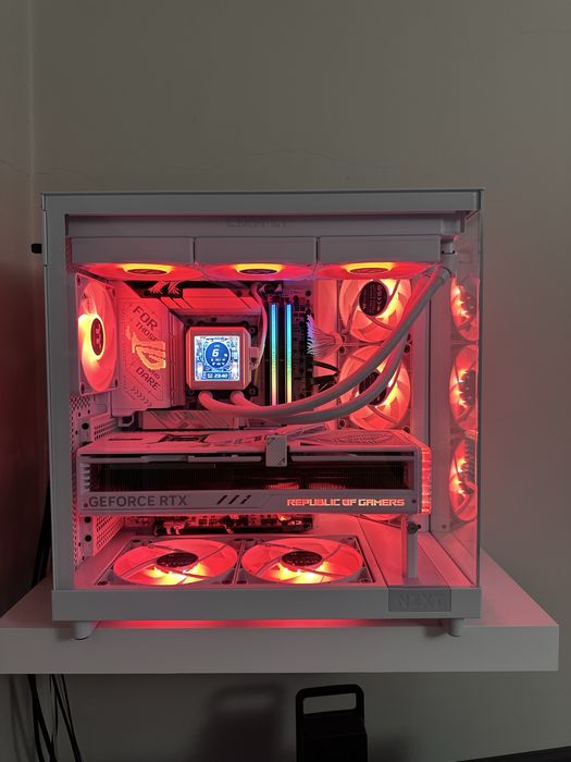 Ryzen 7 9800x3d+RTX Strix 4080 White+32gb xtreem