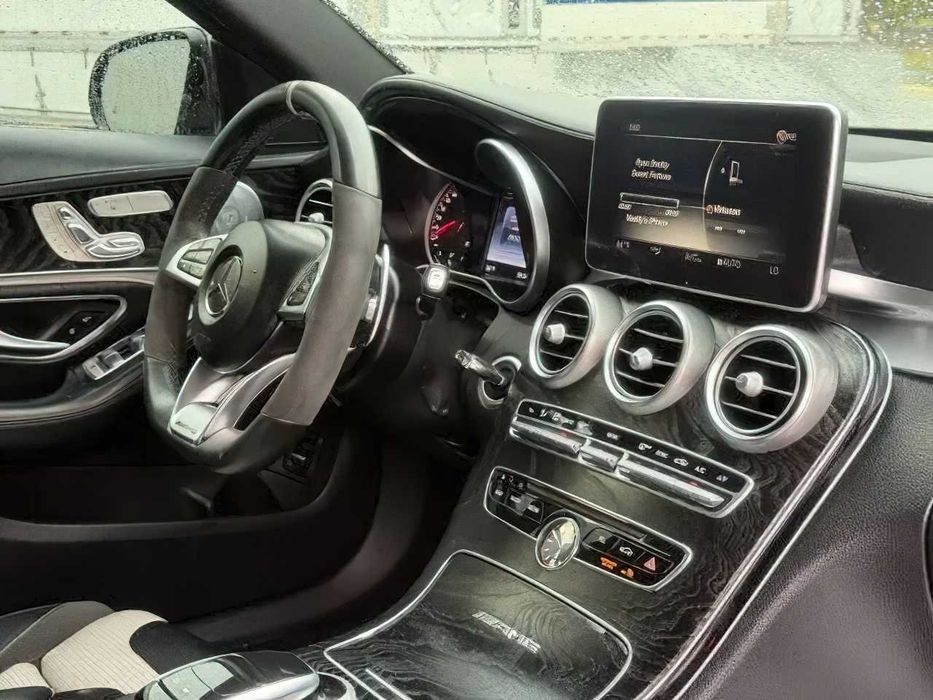 Mercedes-Benz C-Class AMG C 63 S      2017