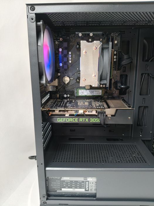 Komputer do Gier,Ryzen 5 5500,32 GB RAM, RTX 3050, SSD, Win 11