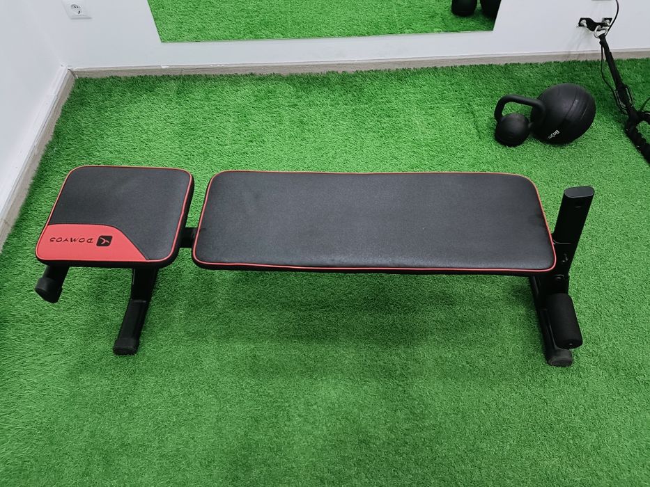 Weight Bench441593814037319681