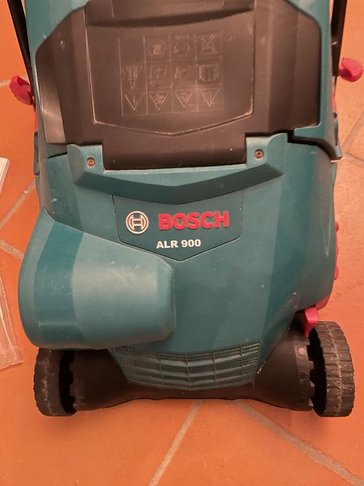 Escarificador de relva bosch