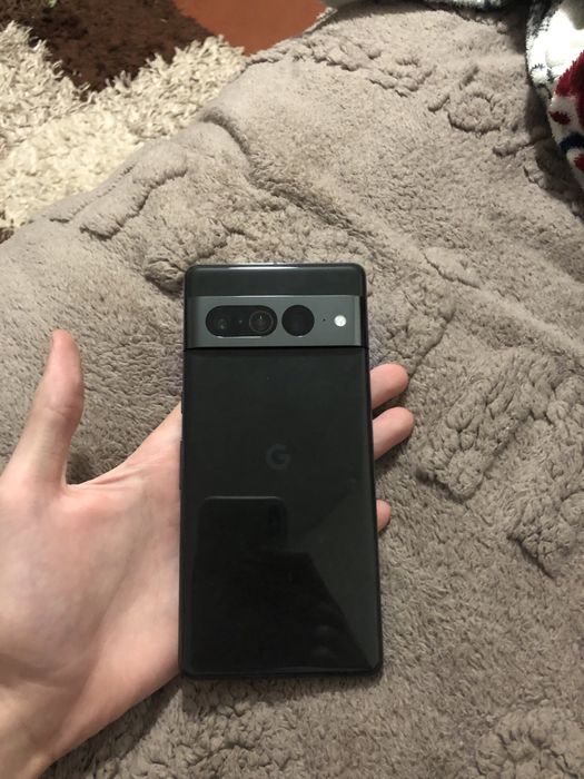 Продаю Google Pixel 7 pro 12/128 (торг)