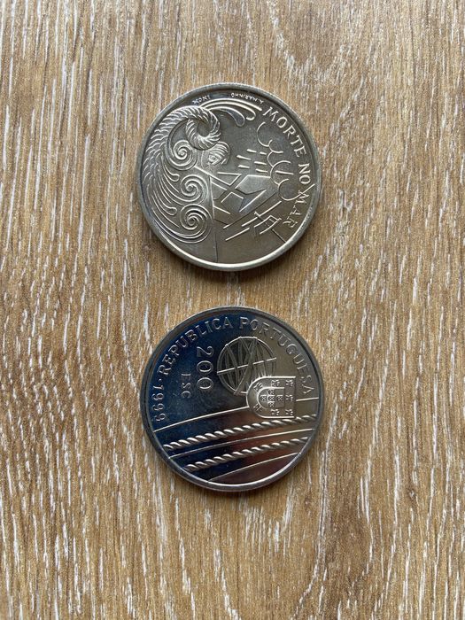 Moedas comemorativas 200 escudos