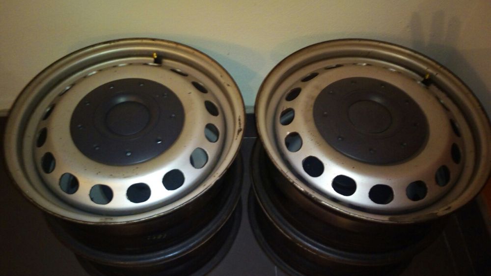 Jantes 15' VW Caddy 5×112 sem tampas