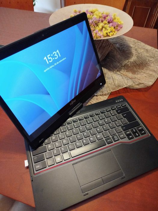Portátil Lifbook Fujitsu Touch