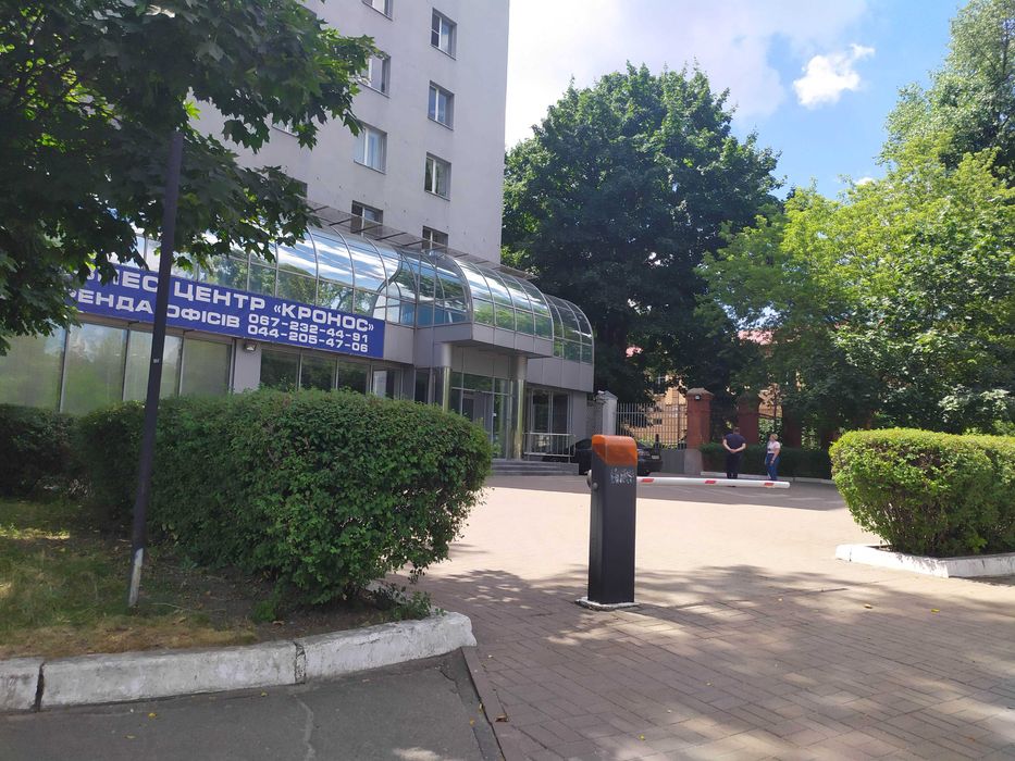 Аренда конференц-зала, переговорной в БЦ, генератор, метро Дорогожичи.