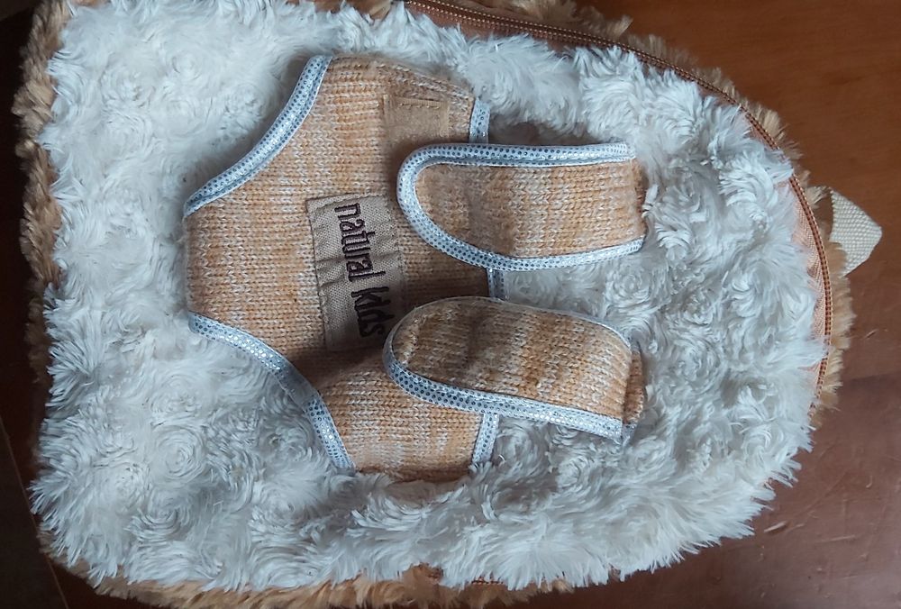 Dzieciecy pluszowy plecak Smiki