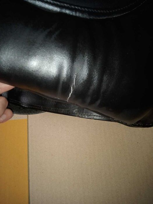 Продам  выездковое седло Rider для лошади б/у