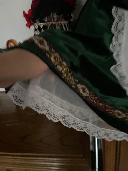 Piękna sukienka ludowa z gorsetem, super strój karnawalowy roz. L-XL