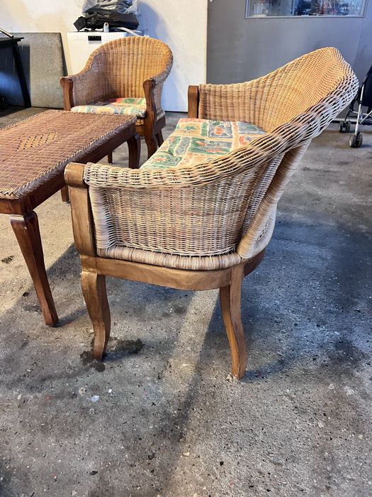 Ładny zestaw Ratanowy