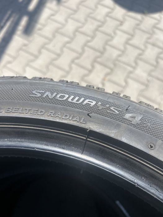 Lassa 245/40R18 97V, 225/45R18 95V Snoways 4