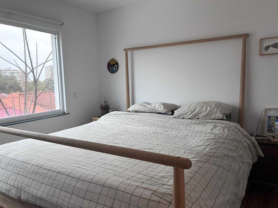 Cama de Casal IKEA Gjöra (Madeira Clara)