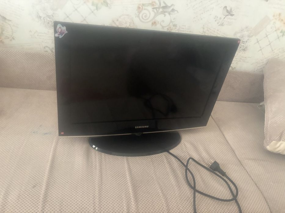Продам телевизор Samsung 26'