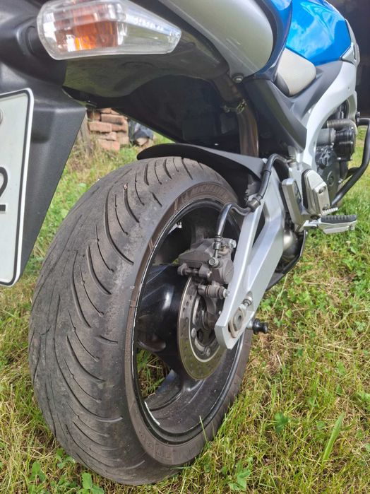 Продам Suzuki GSR 400