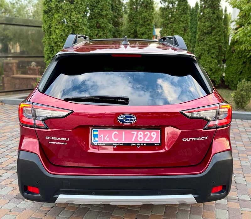 Продам Subaru Outback 2022