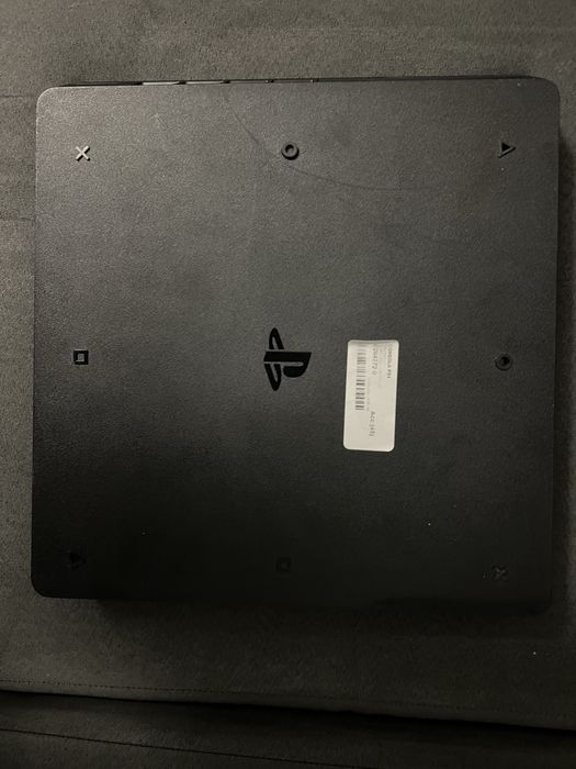 PS4 Slim 500GB + 2 comandos + FIFA 20