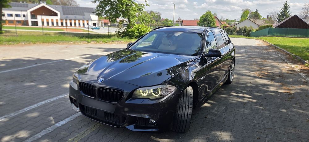 BMW Seria 5 F11 530dxDrive