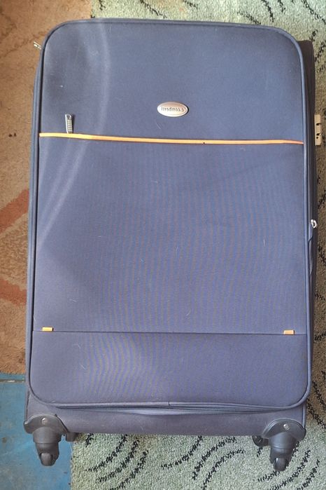 ЧЕМОДАН    для   путешествия.