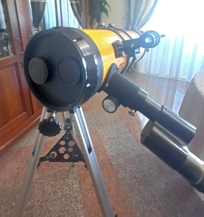 Telescópio Konuspace 1000 – Excelente estado