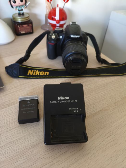 Máquina Fotográfica Nikon D3100