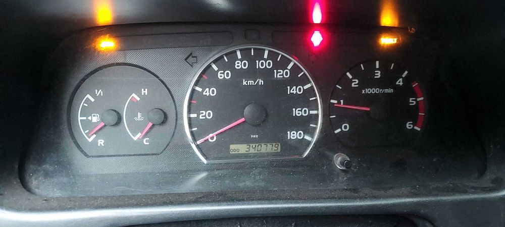 СРОЧНО ! Продам повнопривідний Toyota Hiace 2008 р