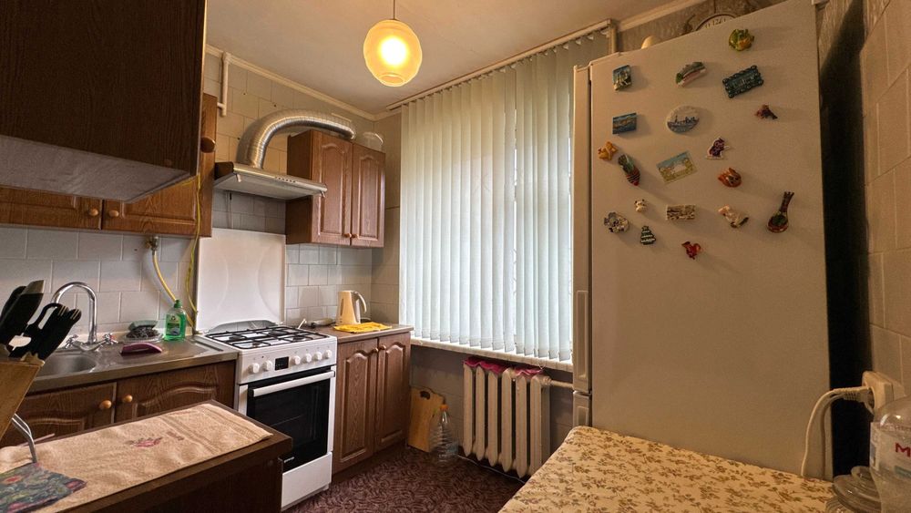 Продаж 2 кімнатної квартири 52 м2 1/5 пов. Роздільні кімнати. Центр вул Юліана Матвійчука №17579