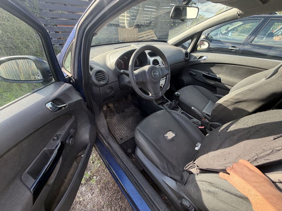 Opel   Corsa 1.2