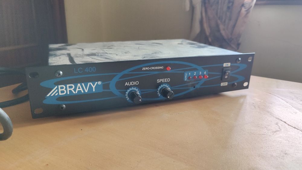 Misturador de luzes Bravy LC400