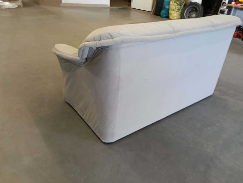 Sofa Honorata kremowa dwuosobowa | 182 cm szerokości | mechanizm delfin | #Outlet | #Promocja | #LapMebel