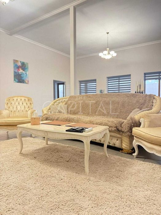 Продаж Будинок з ремонтом  247 м2 Тарасівка вул. Березова