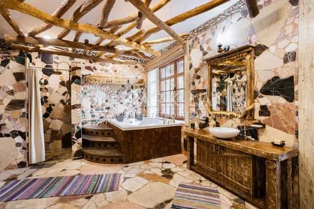 Резиденція в стилі Шале, Лебедівка