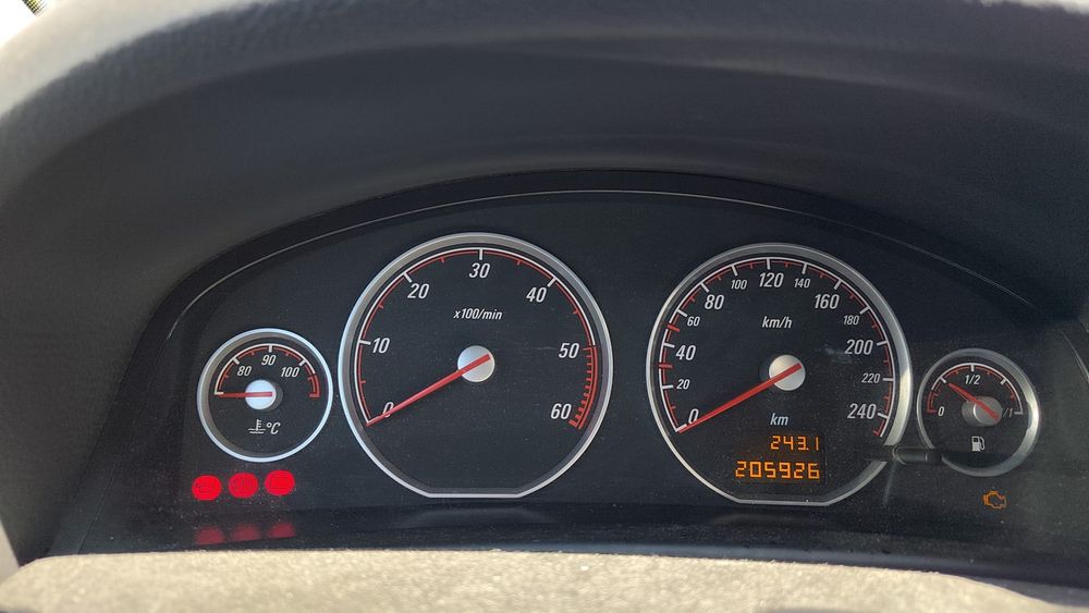 Opel vectra gts 1.9 cdti