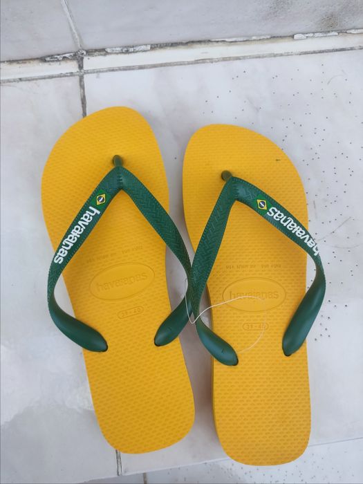 Havaianas novas – nunca usadas! Entrego em mãos