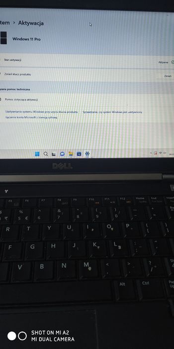 Mały sprytny osobisty laptop Dell 6220