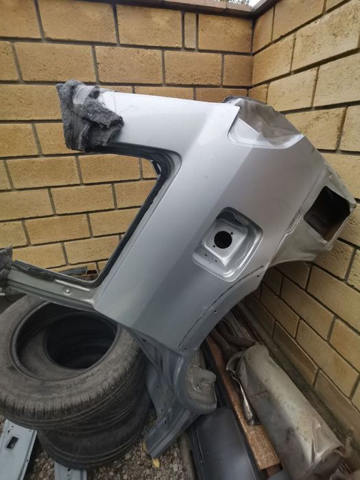 Кузовные части Mitsubishi Outlander I четверть,правая стойки