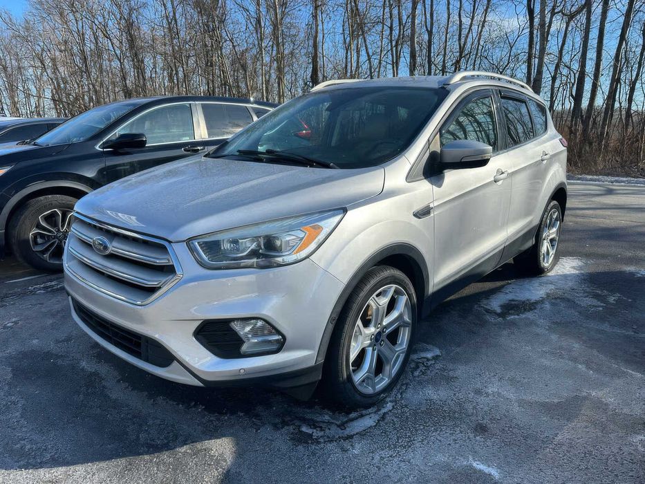 Ford Escape Titanium      2019