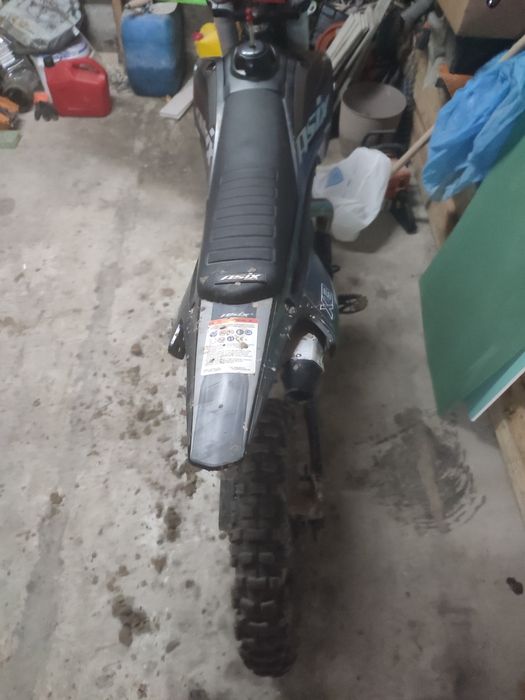 Пітбайк 125 кубів